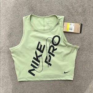 Nike Green Sleeveless Crop Tank Top